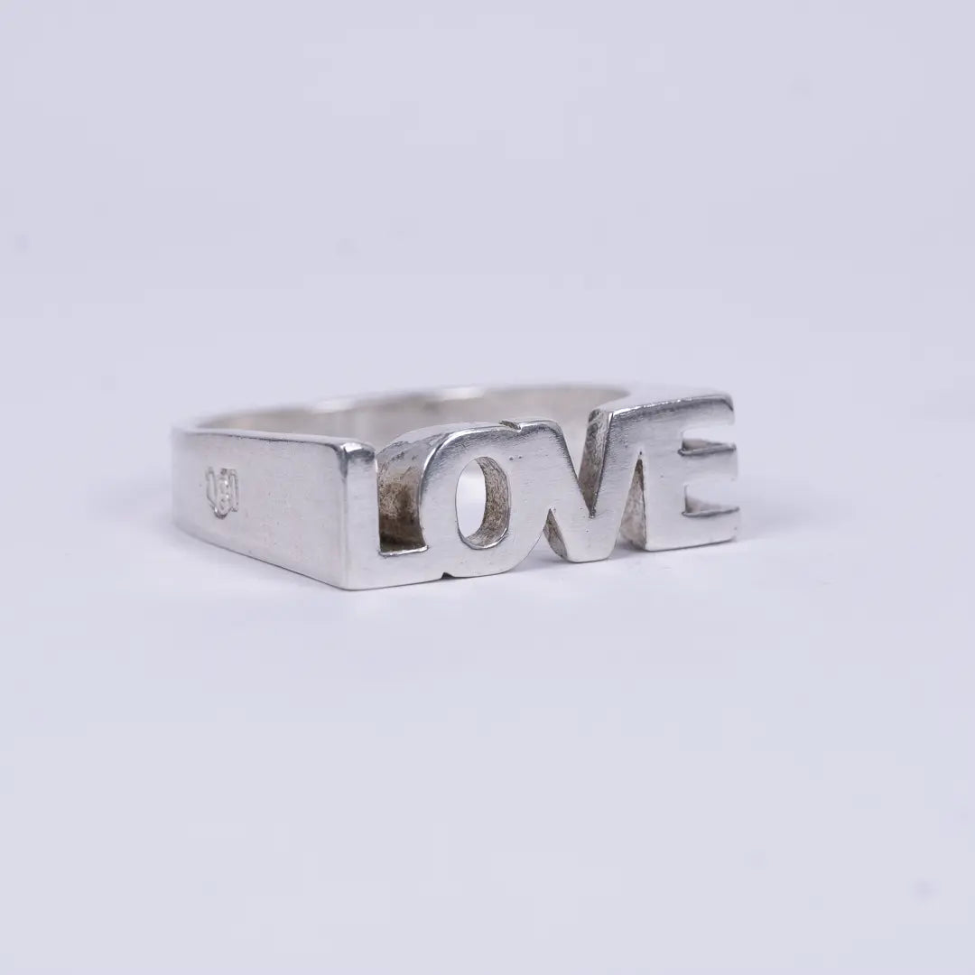 LOVE-ring L8Hasselblad