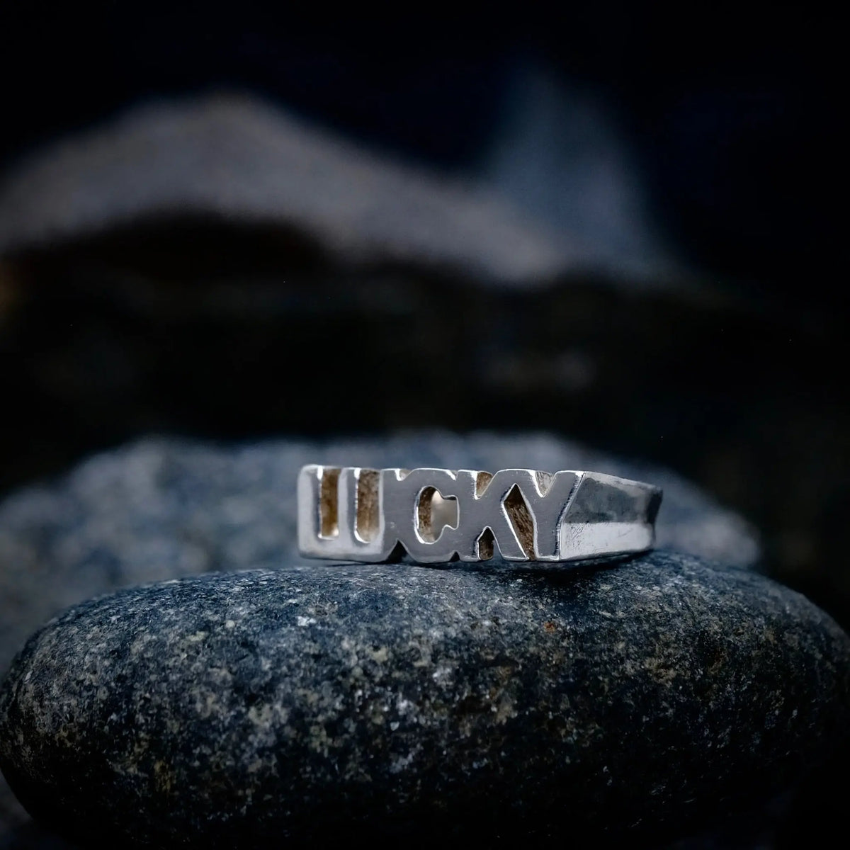 LUCKY - Ordring L8Hasselblad