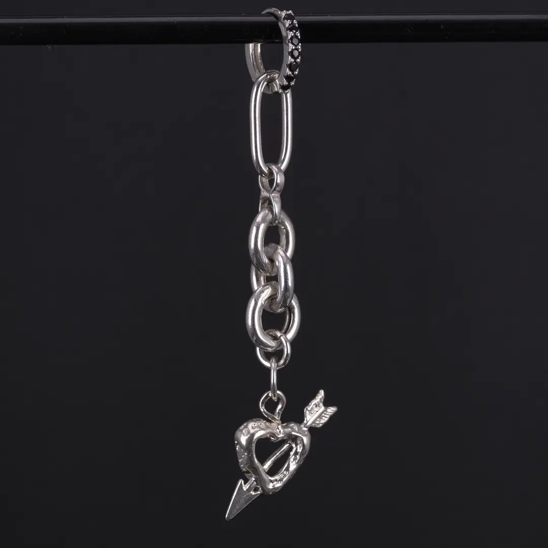 Lovekill - örhänge L8Hasselblad