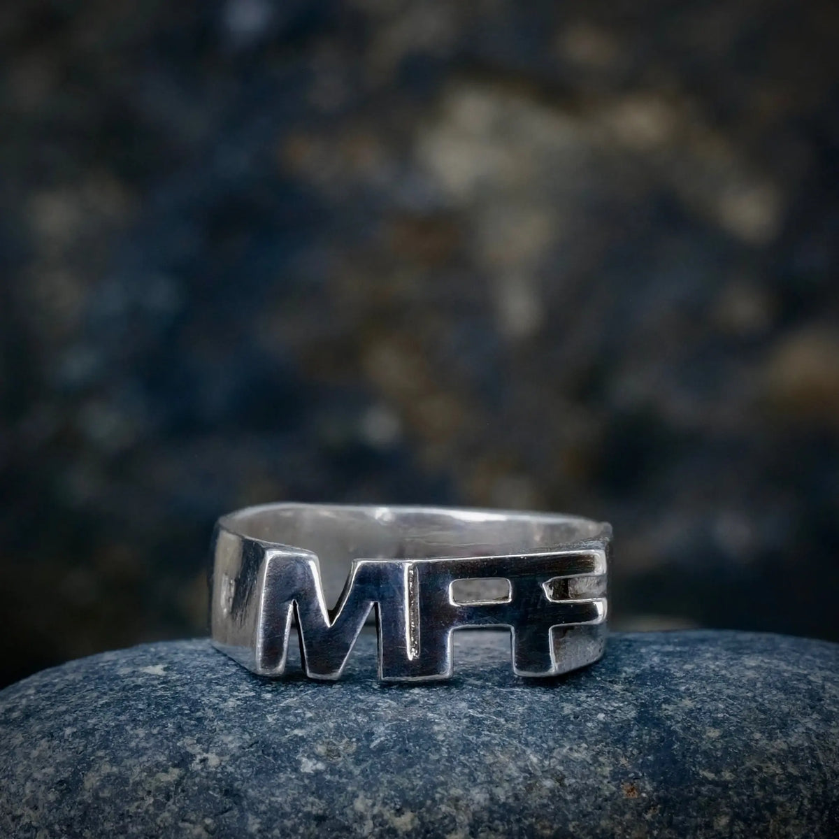 MFF - Ordring L8Hasselblad