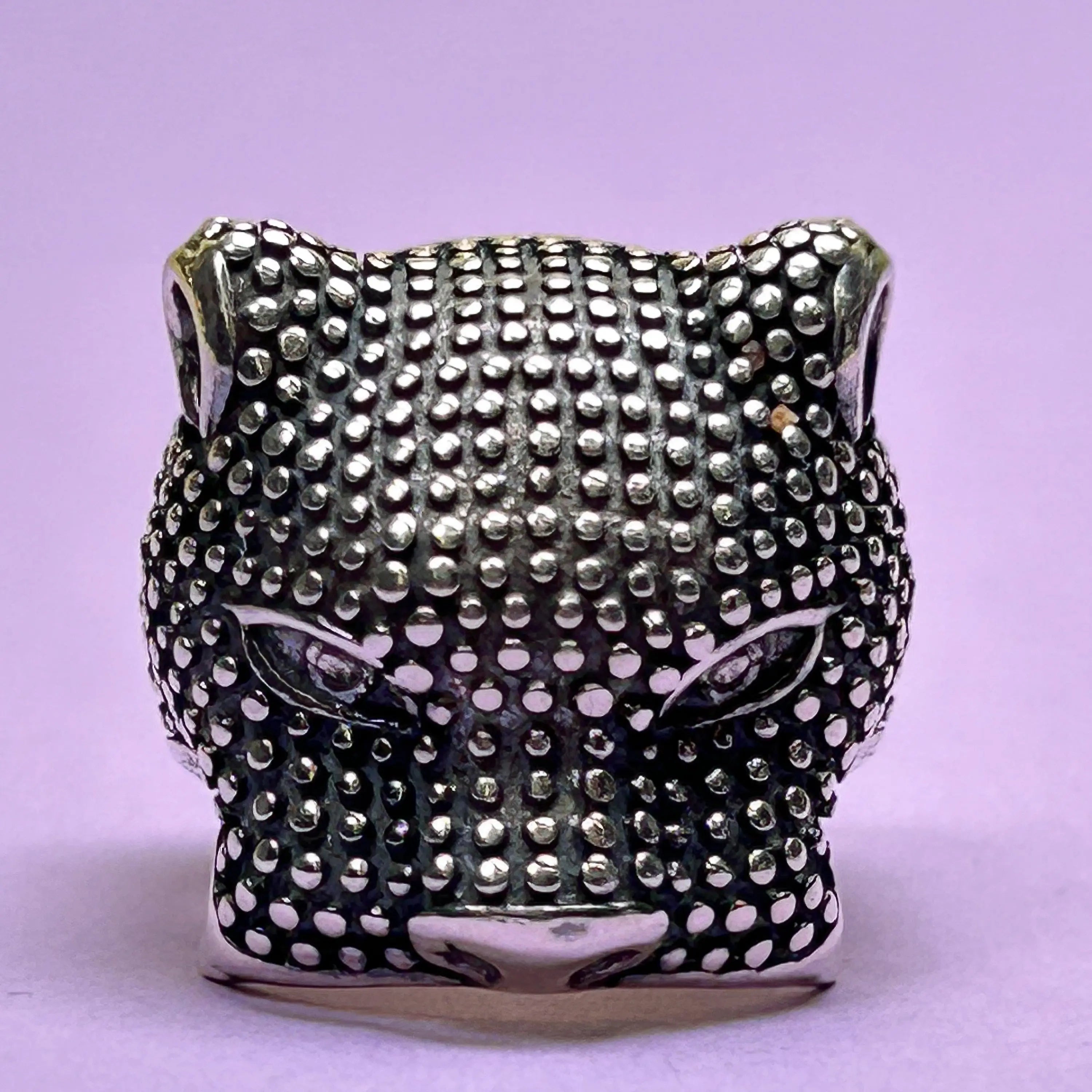 Mäktig pantern ring - L8Hasselblad