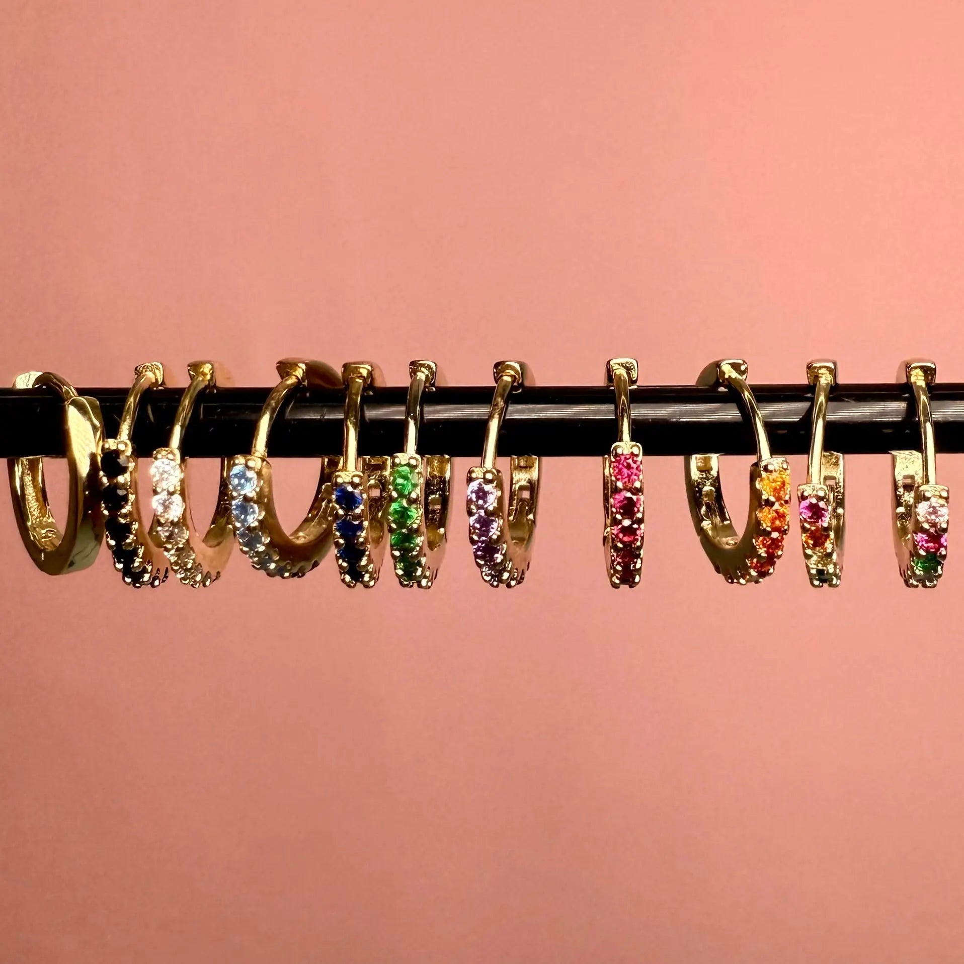 Tjockare colorful hoops guld - L8Hasselblad