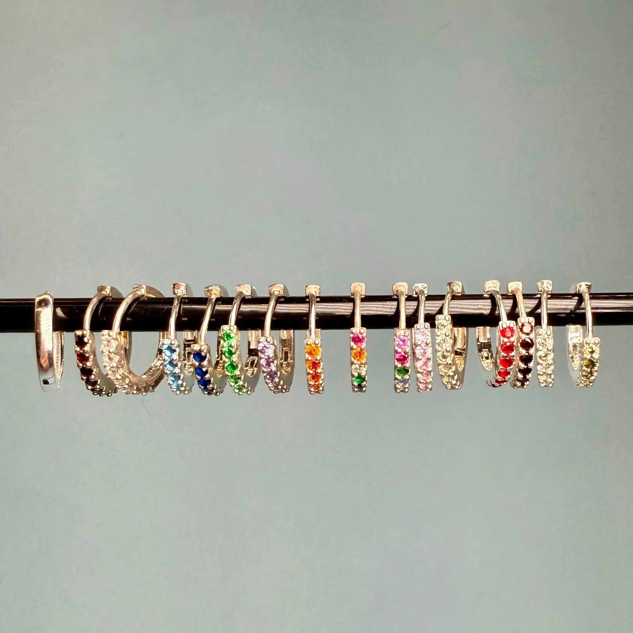 Större colorful hoops silver - L8Hasselblad