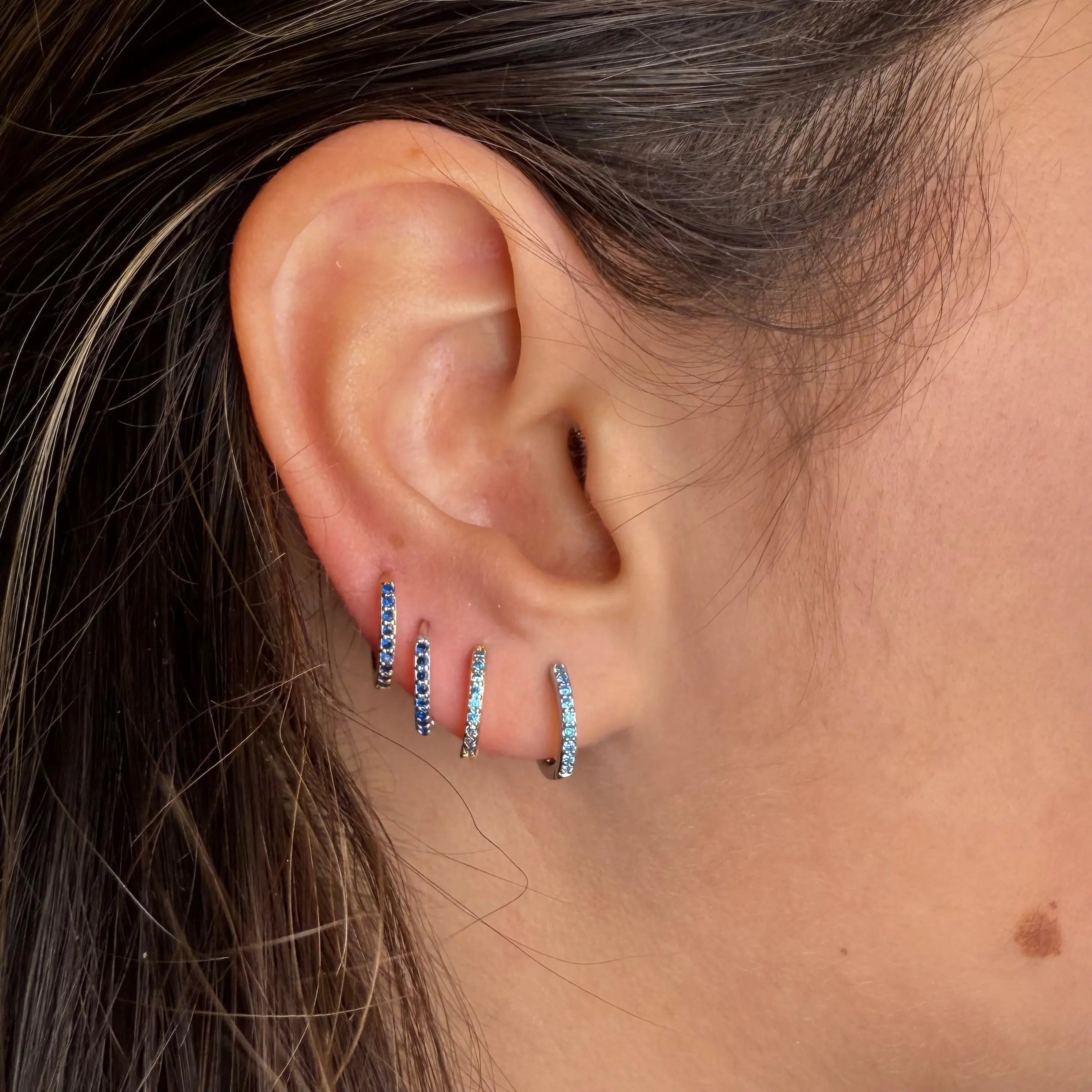 Smala colorful hoops guld - L8Hasselblad