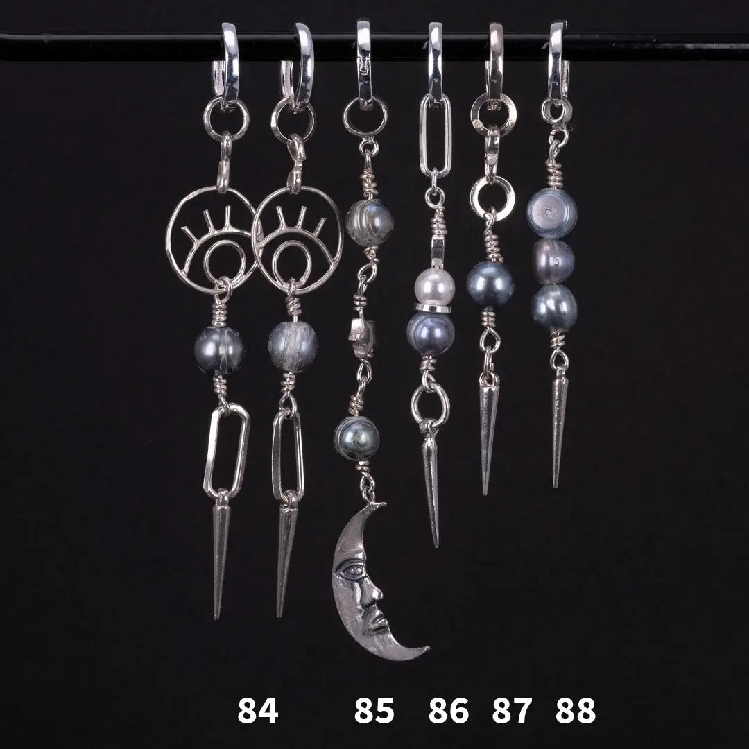 One of a Kind Örhängen (Lucka 7) L8Hasselblad