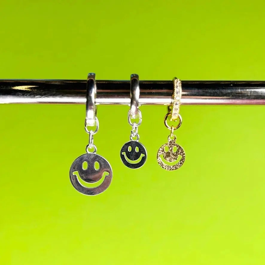 Örhänge - Hängande Smiley - L8Hasselblad