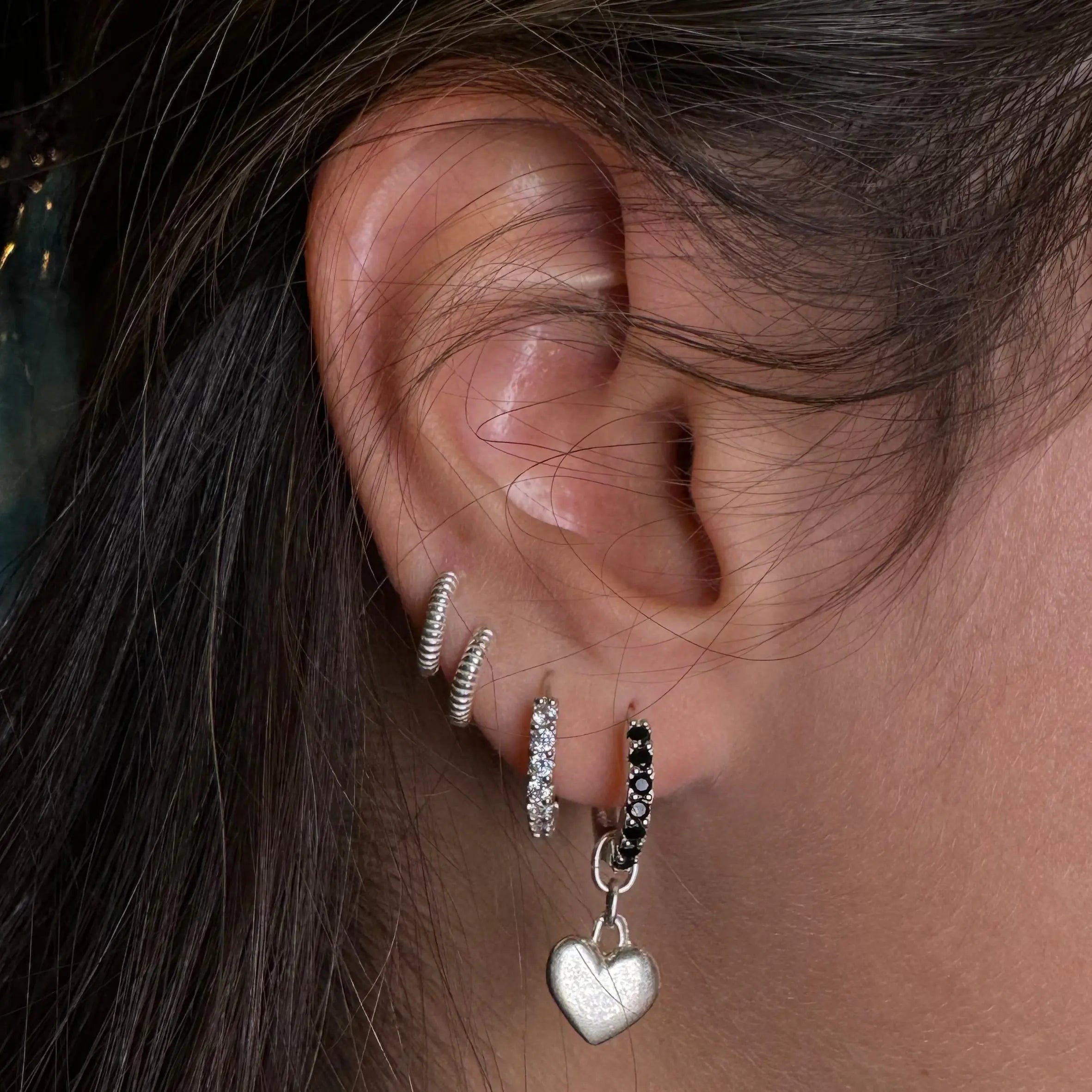 Örhängen - Platta Hjärtat - L8Hasselblad