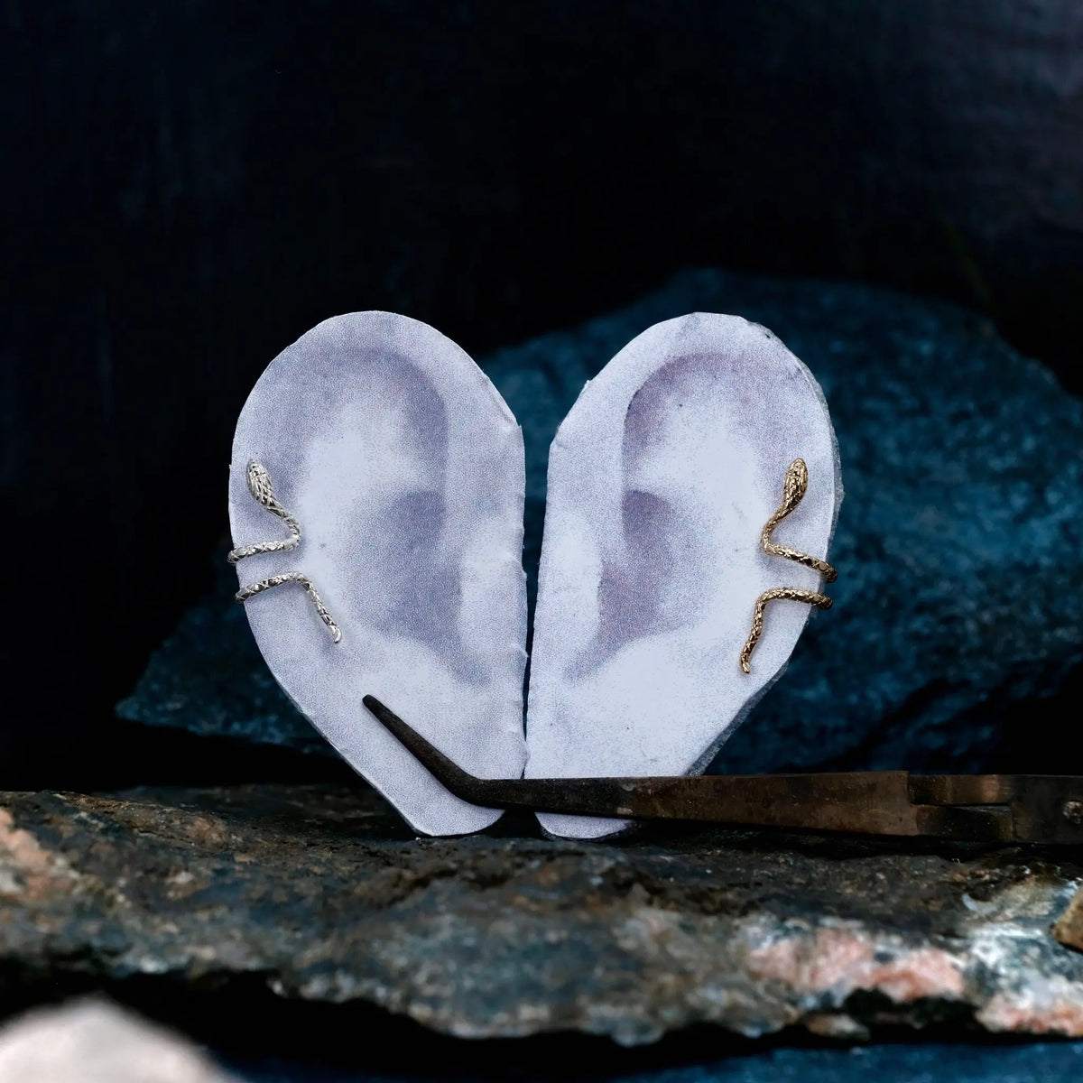 Ormen - Earcuff L8Hasselblad