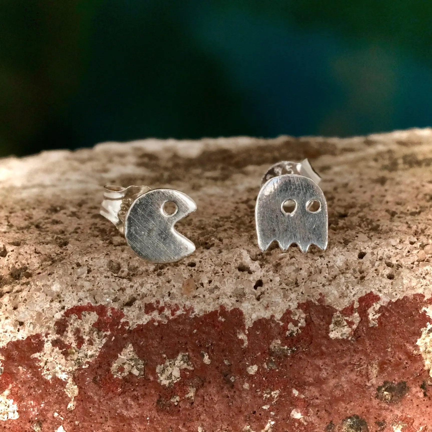 Pac Man & Spöke - Stiftörhänge L8Hasselblad