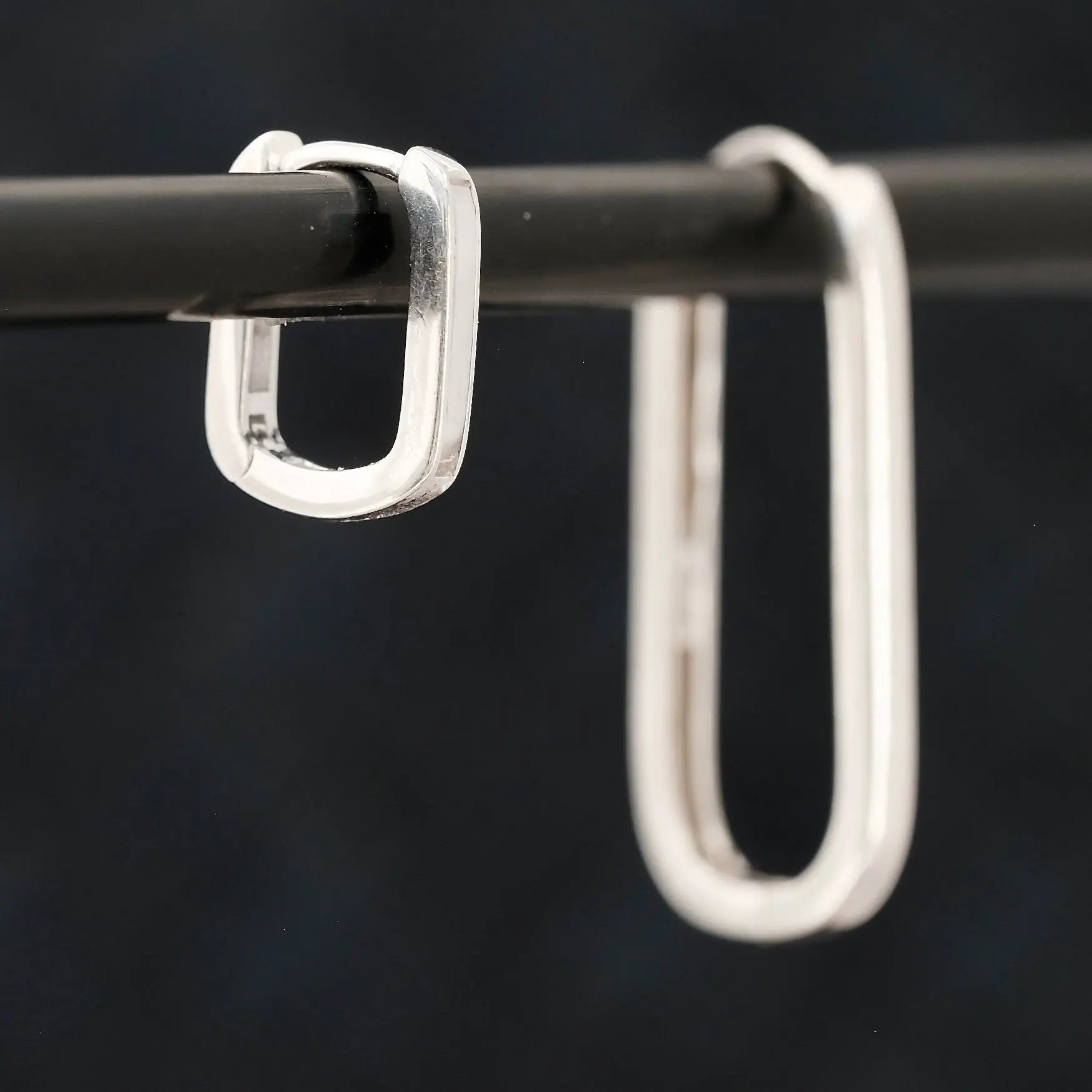 Pillar hoops L8Hasselblad