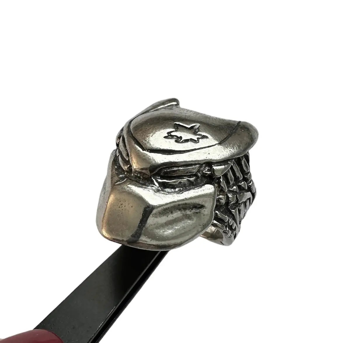 Predator ring - L8Hasselblad