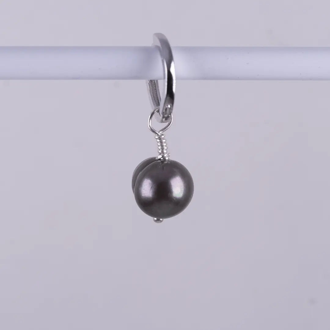 Short and Cute - pärlörhängen silver - L8Hasselblad