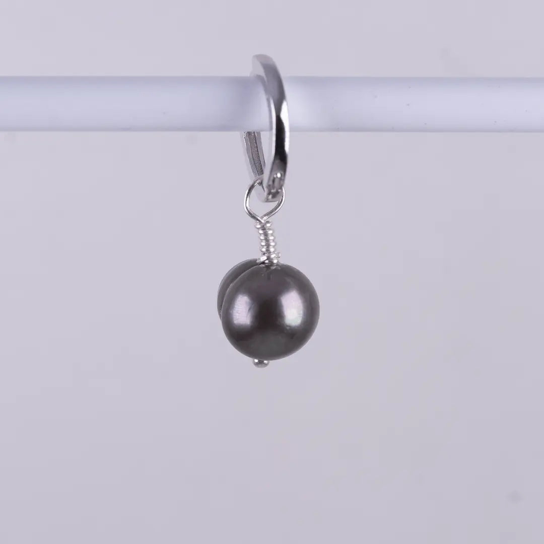 Short and Cute - pärlörhängen silver - L8Hasselblad