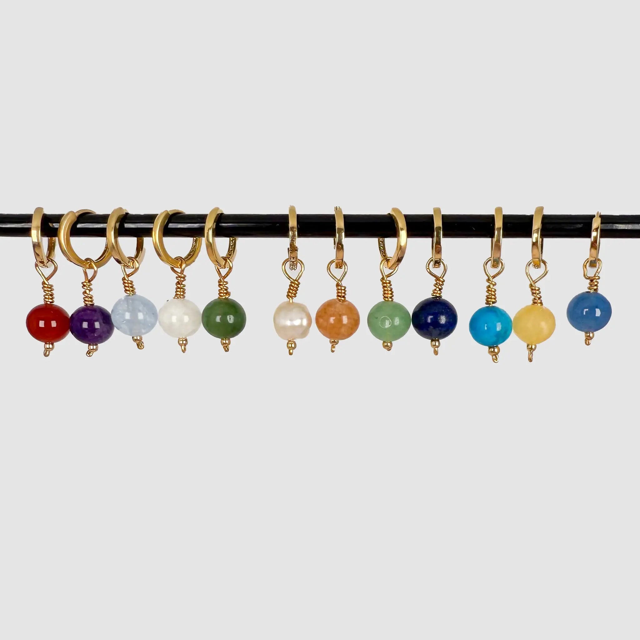 Short and Cute - stenörhängen gulddoublé - L8Hasselblad