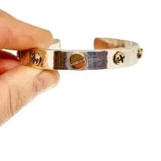 Skruv armband - L8Hasselblad