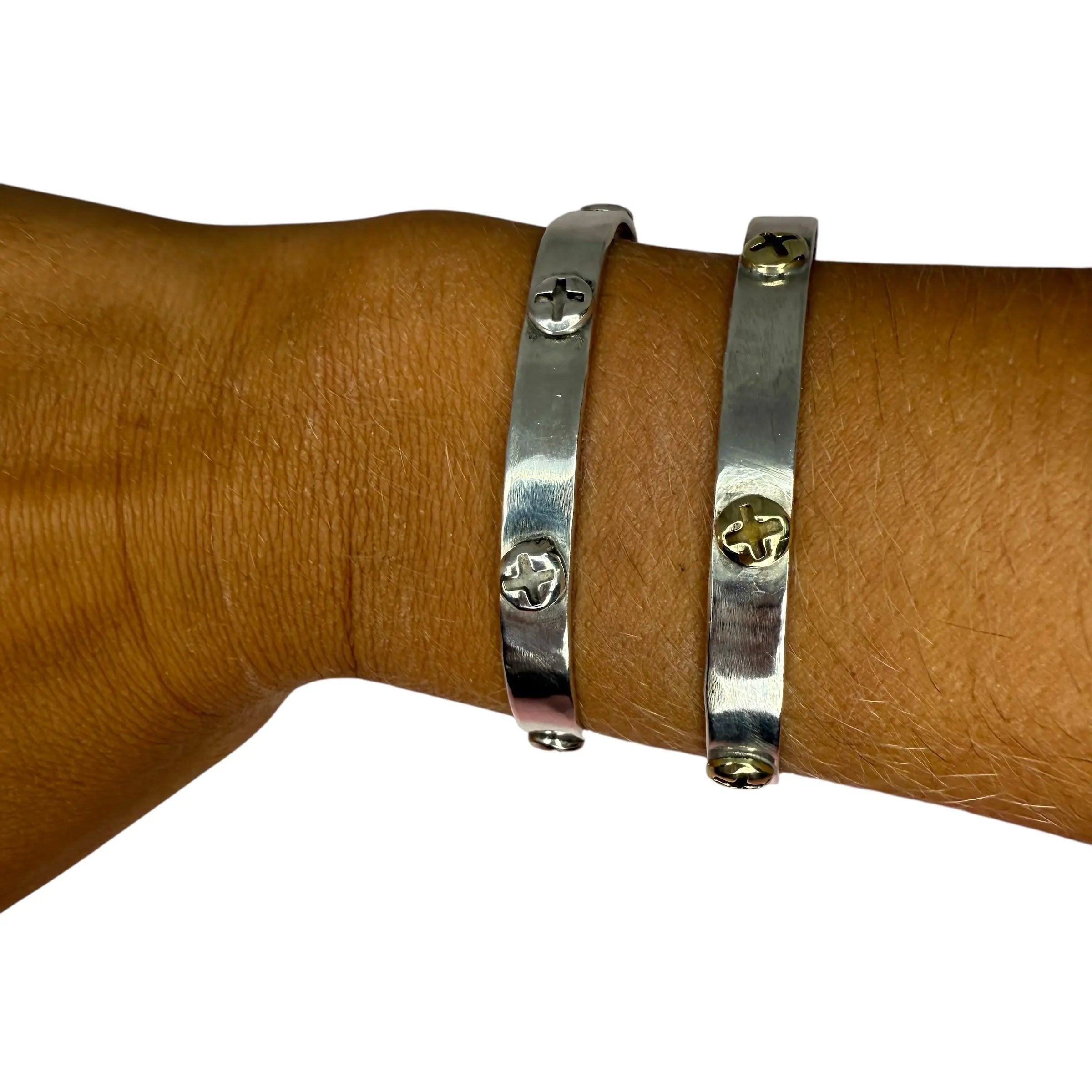 Skruv armband smal - L8Hasselblad