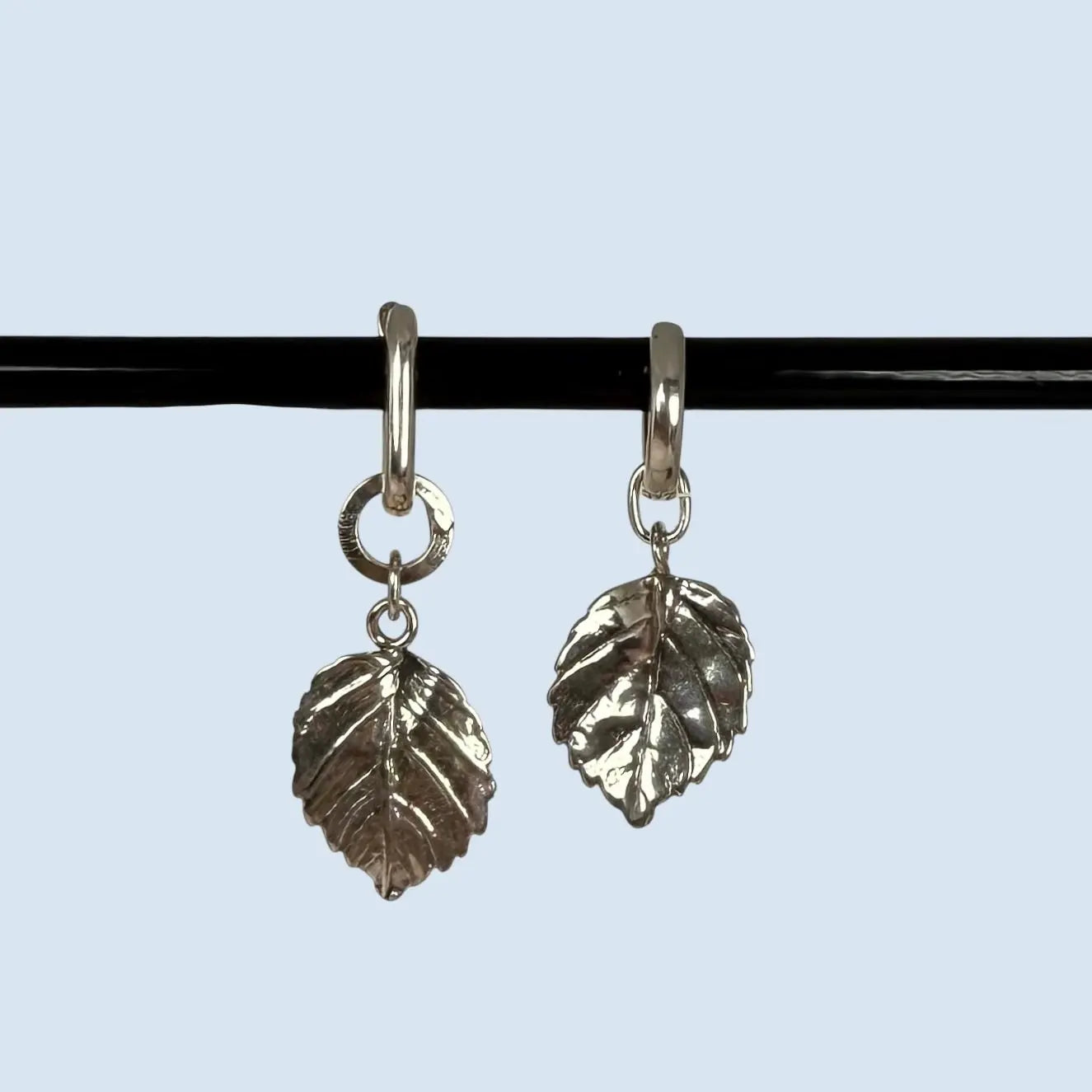 Skymningslöv - silverörhängen - L8Hasselblad