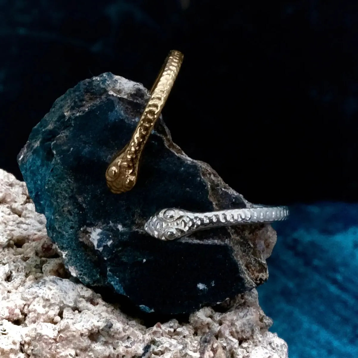 Snake Bite - Earcuff L8Hasselblad