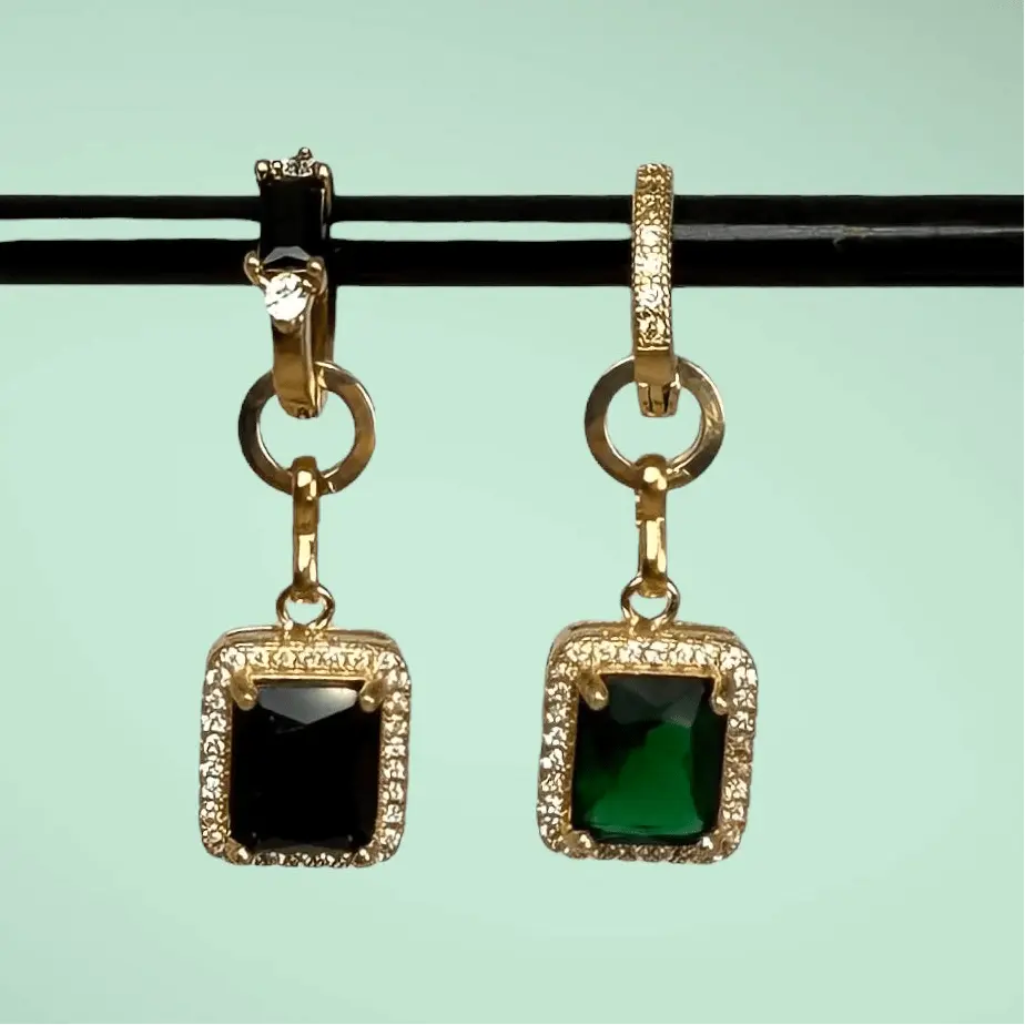 Square bling - guldörhänge - L8Hasselblad