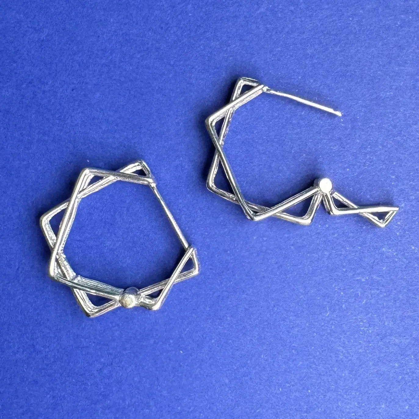 Stiftörhänge - 3D davidsstjärna - L8Hasselblad