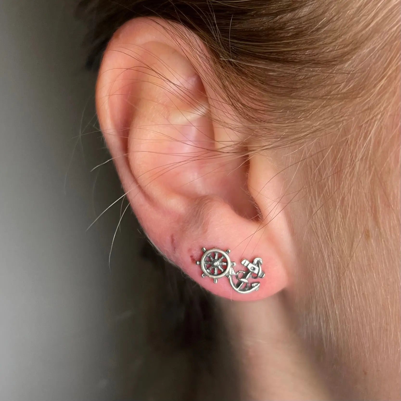 Stiftörhänge - Ankare & Roder - L8Hasselblad