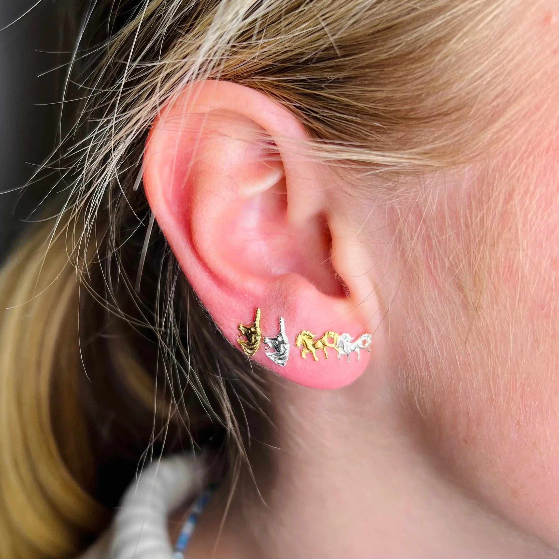 Stiftörhänge - Häst & Unicorn - L8Hasselblad