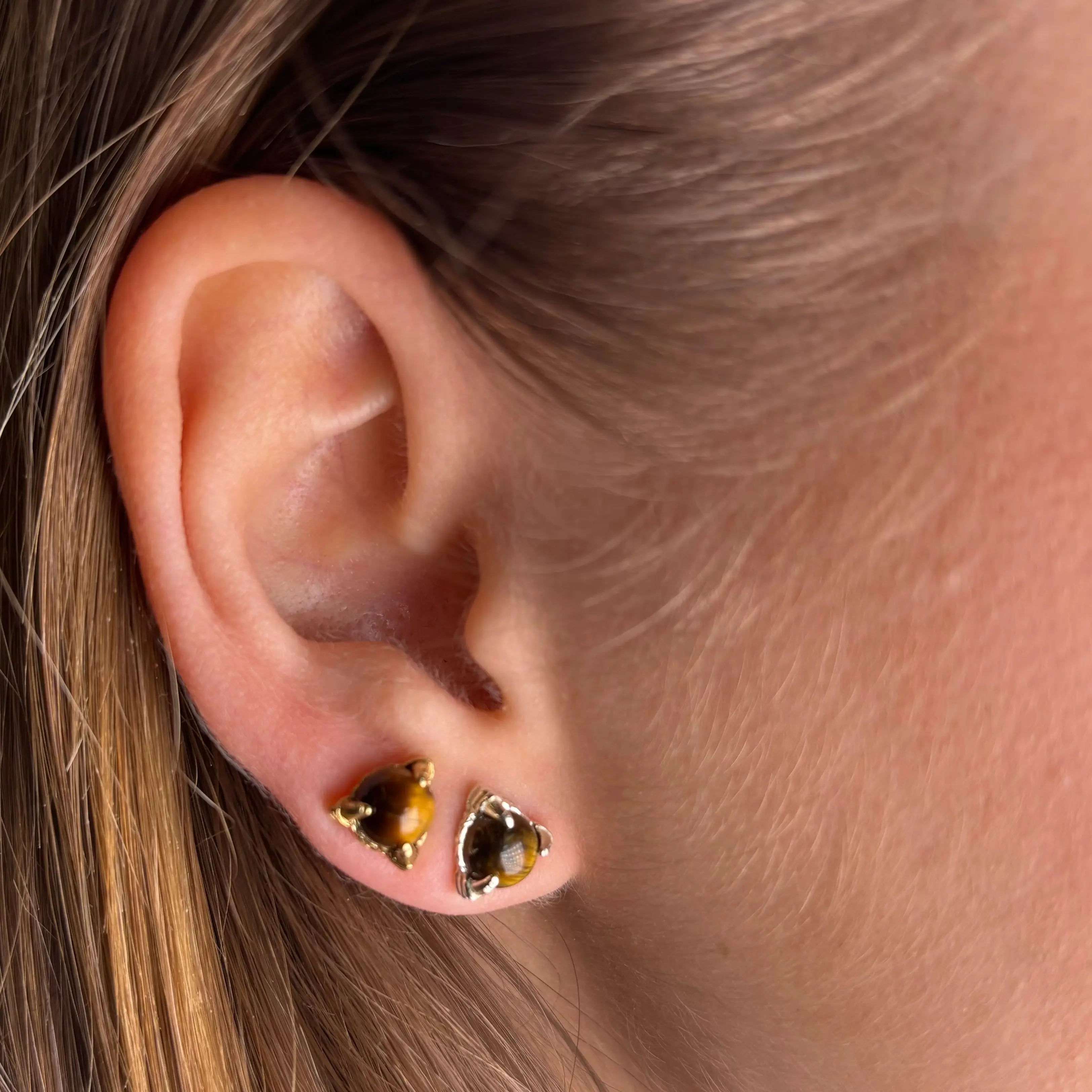 Stiftörhänge - Kråkgodis - L8Hasselblad