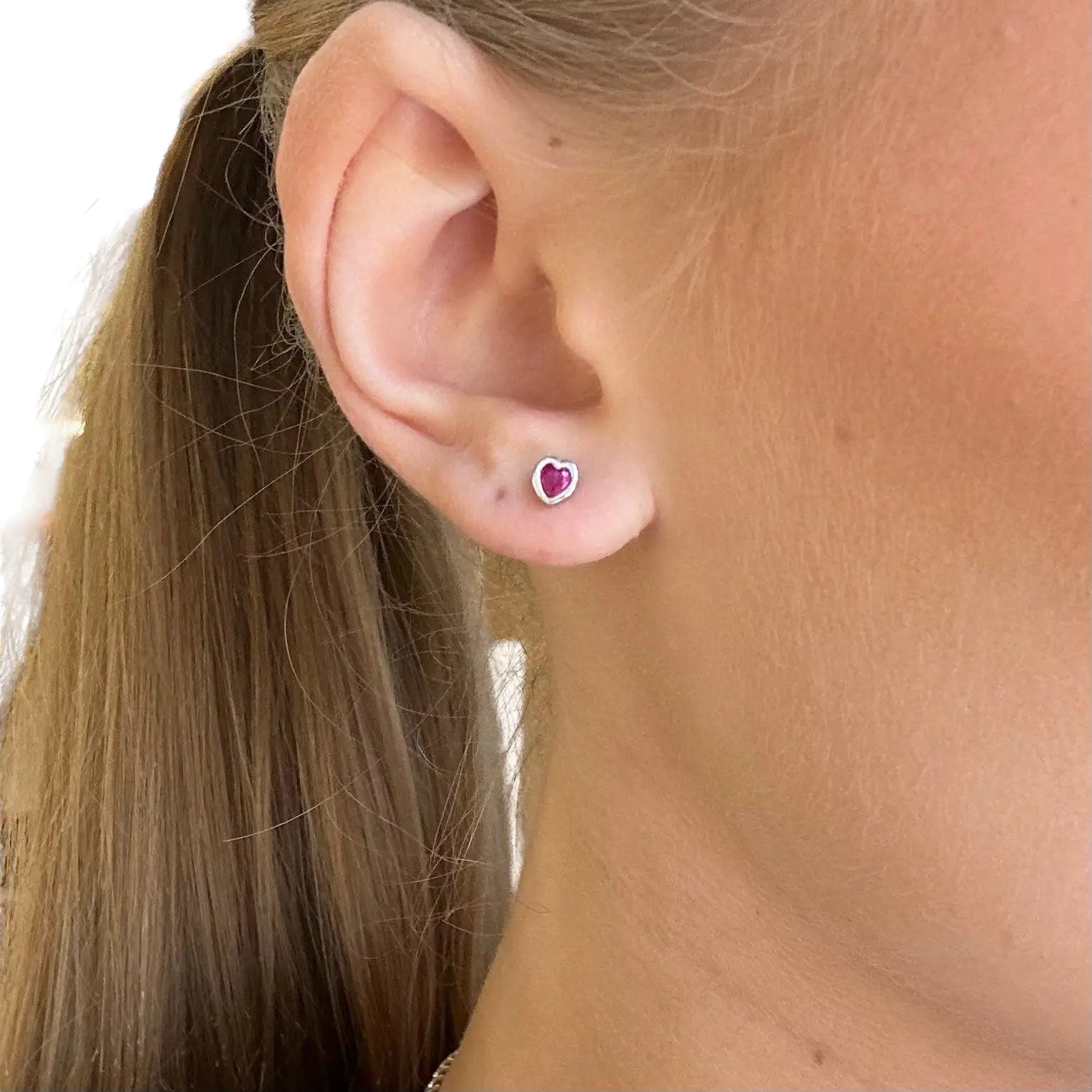 Stiftörhänge - Minihjärtan - L8Hasselblad