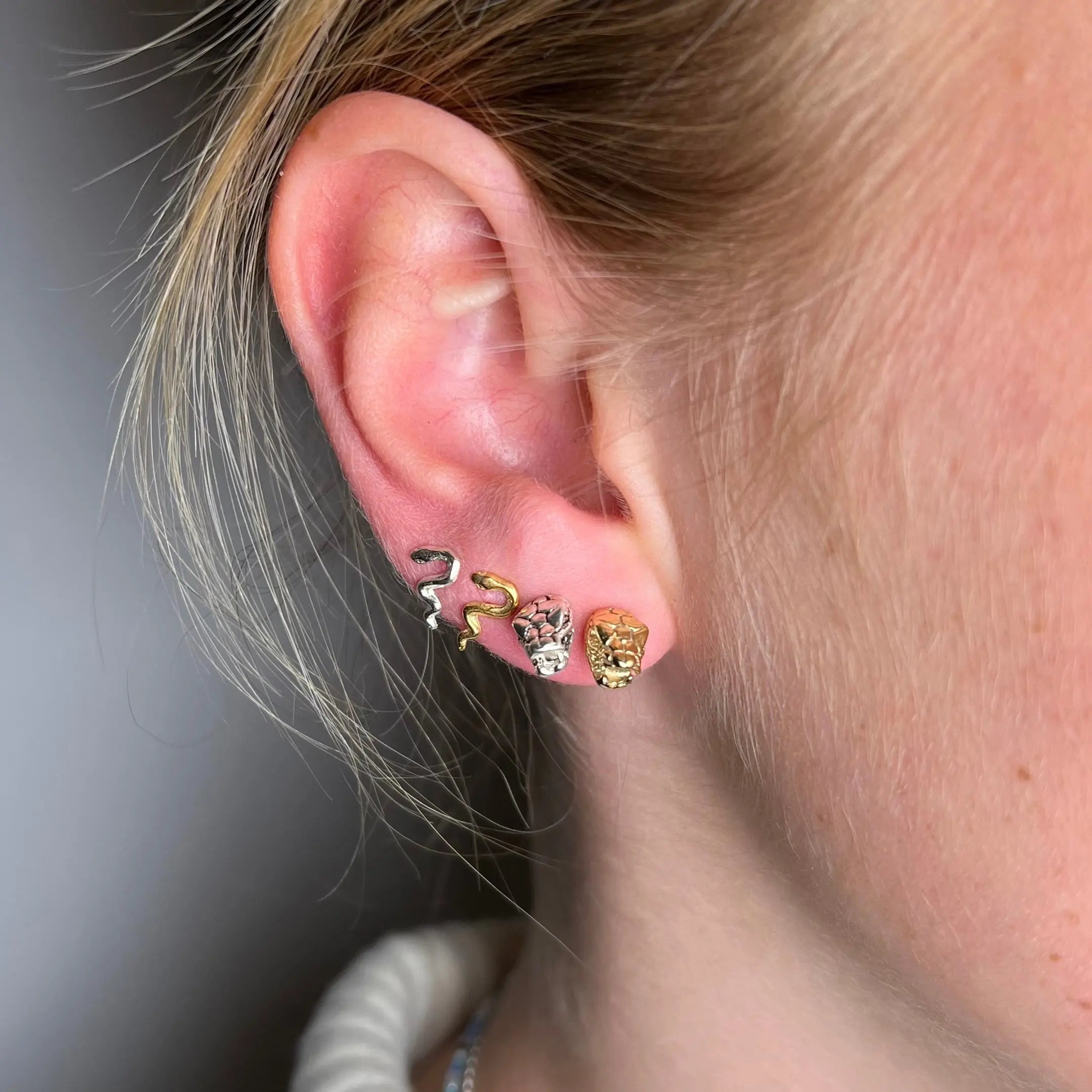 Stiftörhänge - Ormar - L8Hasselblad