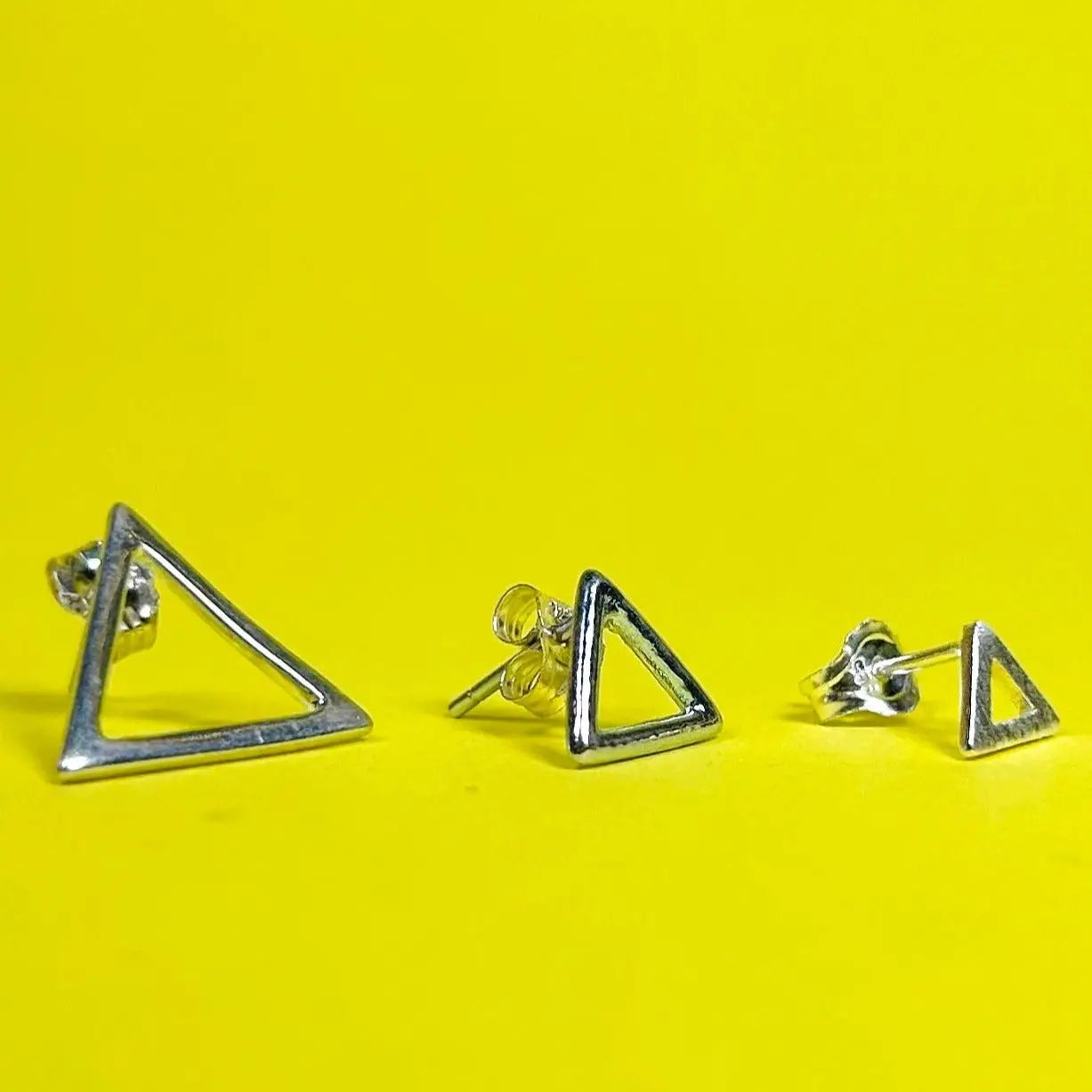 Stiftörhänge - Trianglar - L8Hasselblad