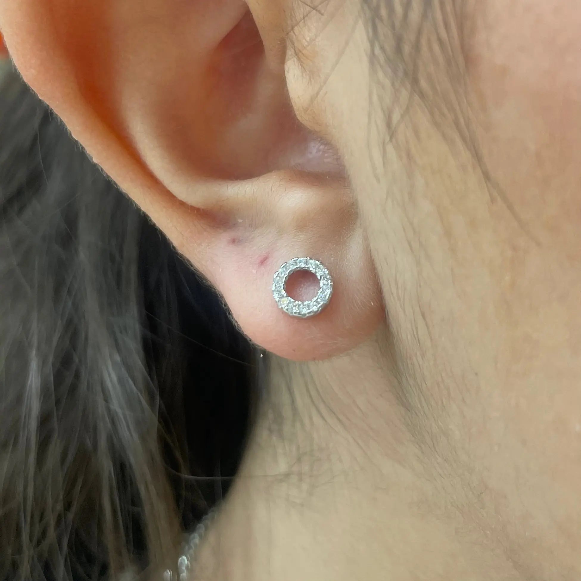 Stiftörhänge - Zirkon Cirkel & Fyrkant - L8Hasselblad