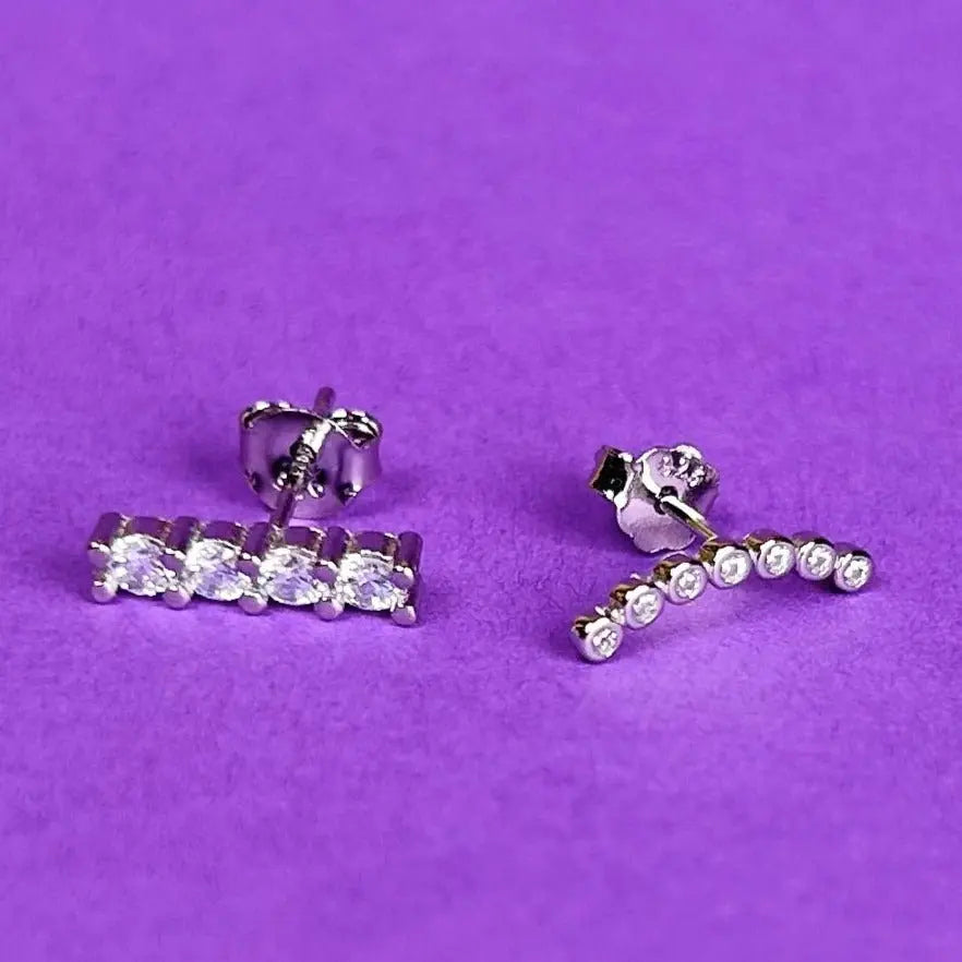 Stiftörhänge - Zirkoner på Rad - L8Hasselblad