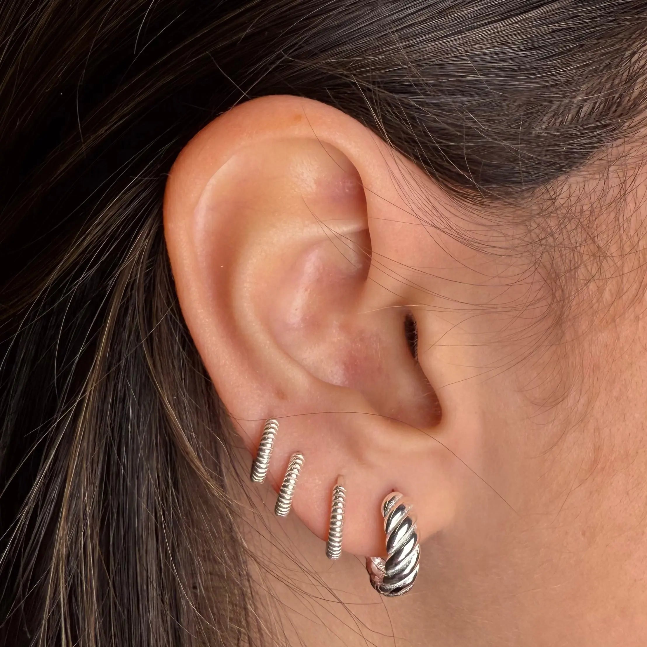 Striped hoops - L8Hasselblad