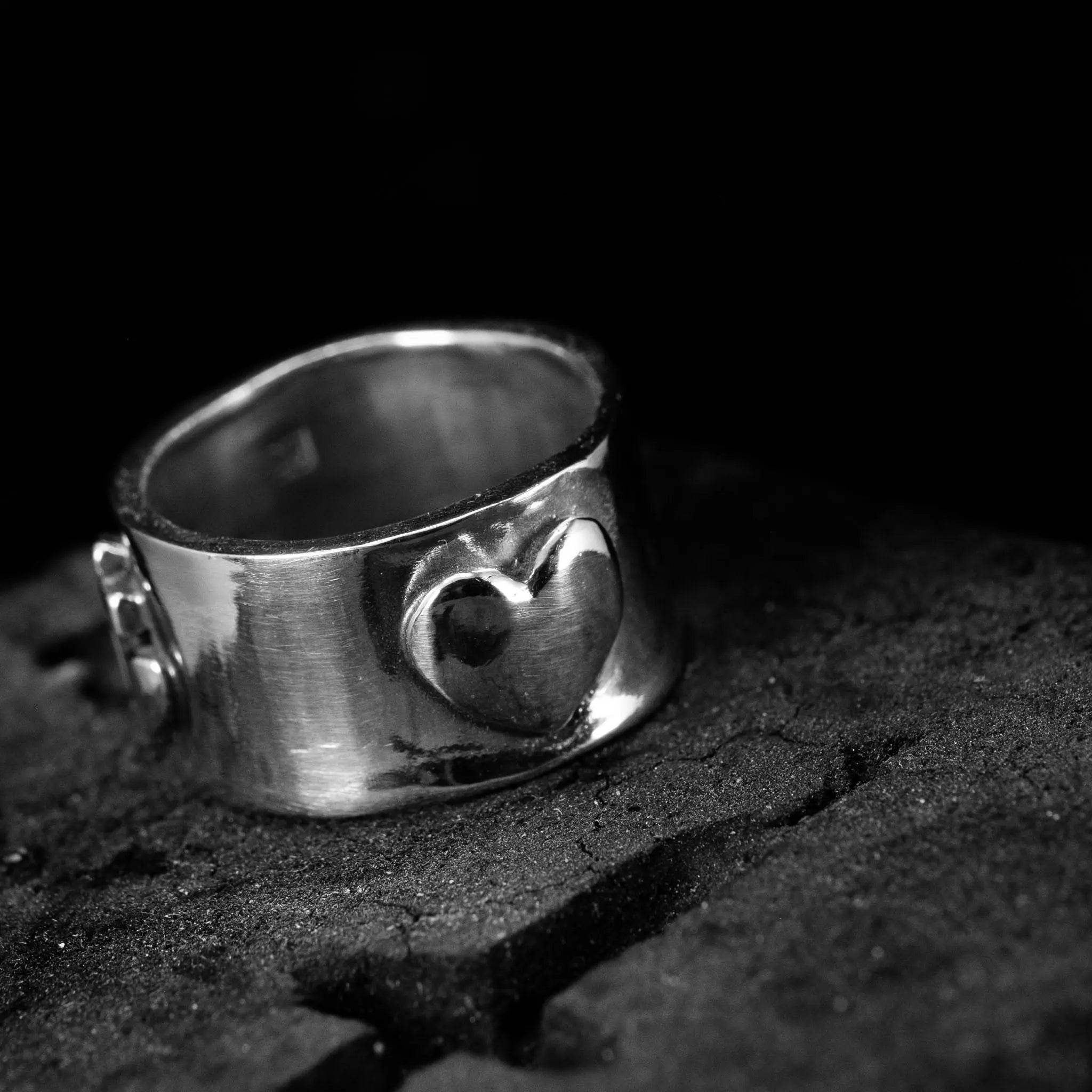 Tro, hopp & kärlek - Bred Ring L8Hasselblad