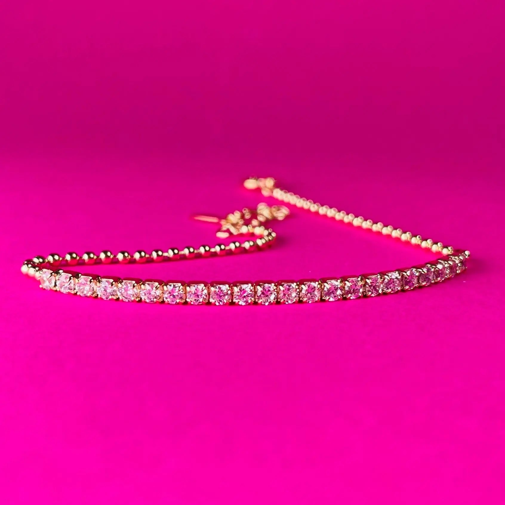 Tennisarmband med vita zirkoner - L8Hasselblad