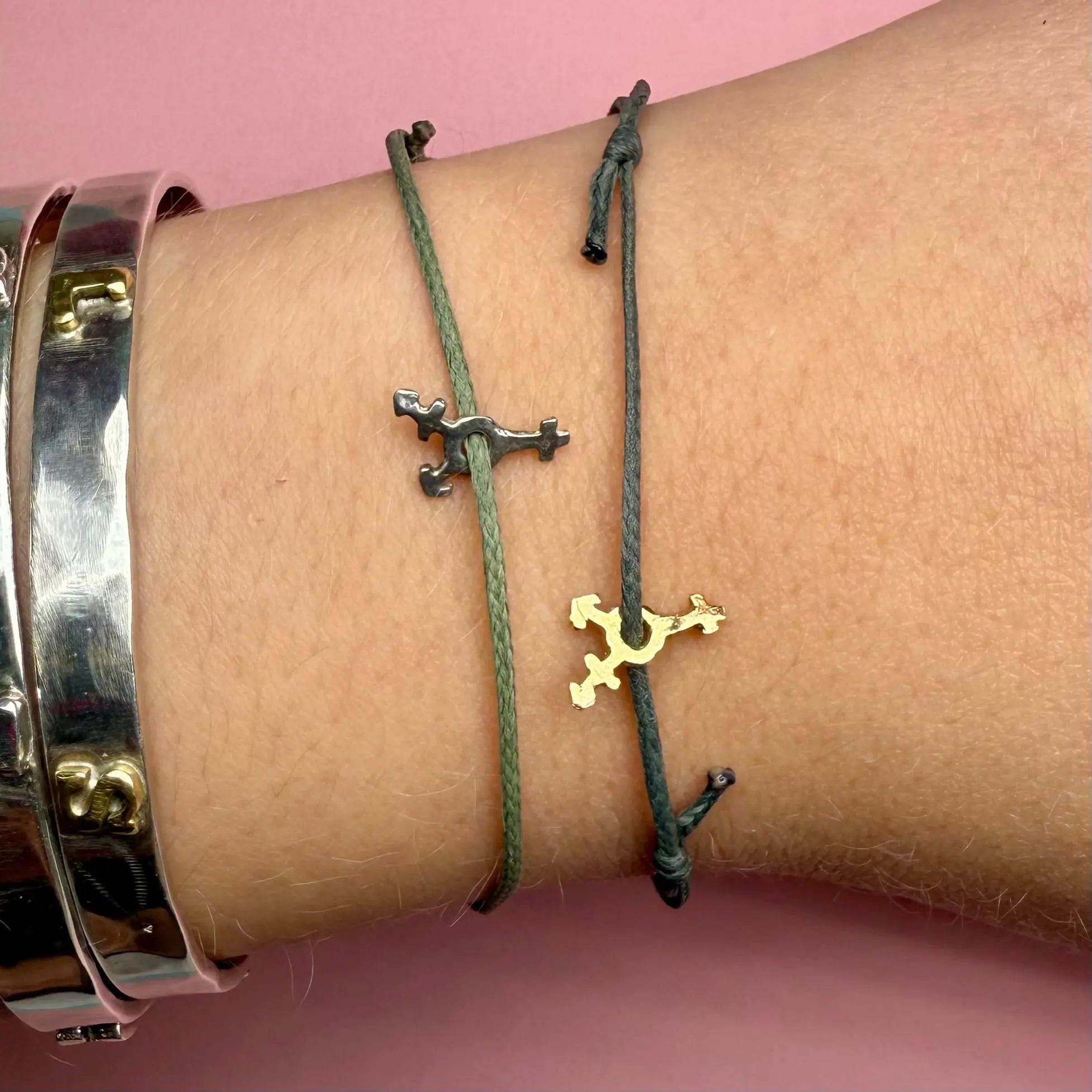 Trådarmband med trans symbol - L8Hasselblad