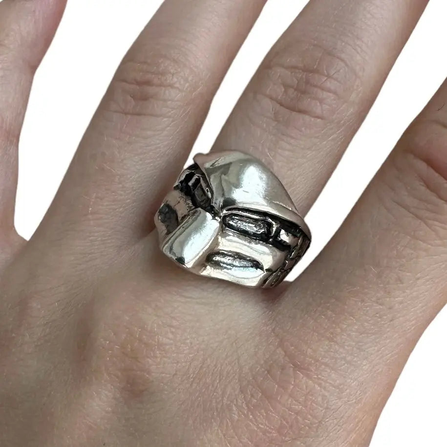 Transformers ring - L8Hasselblad