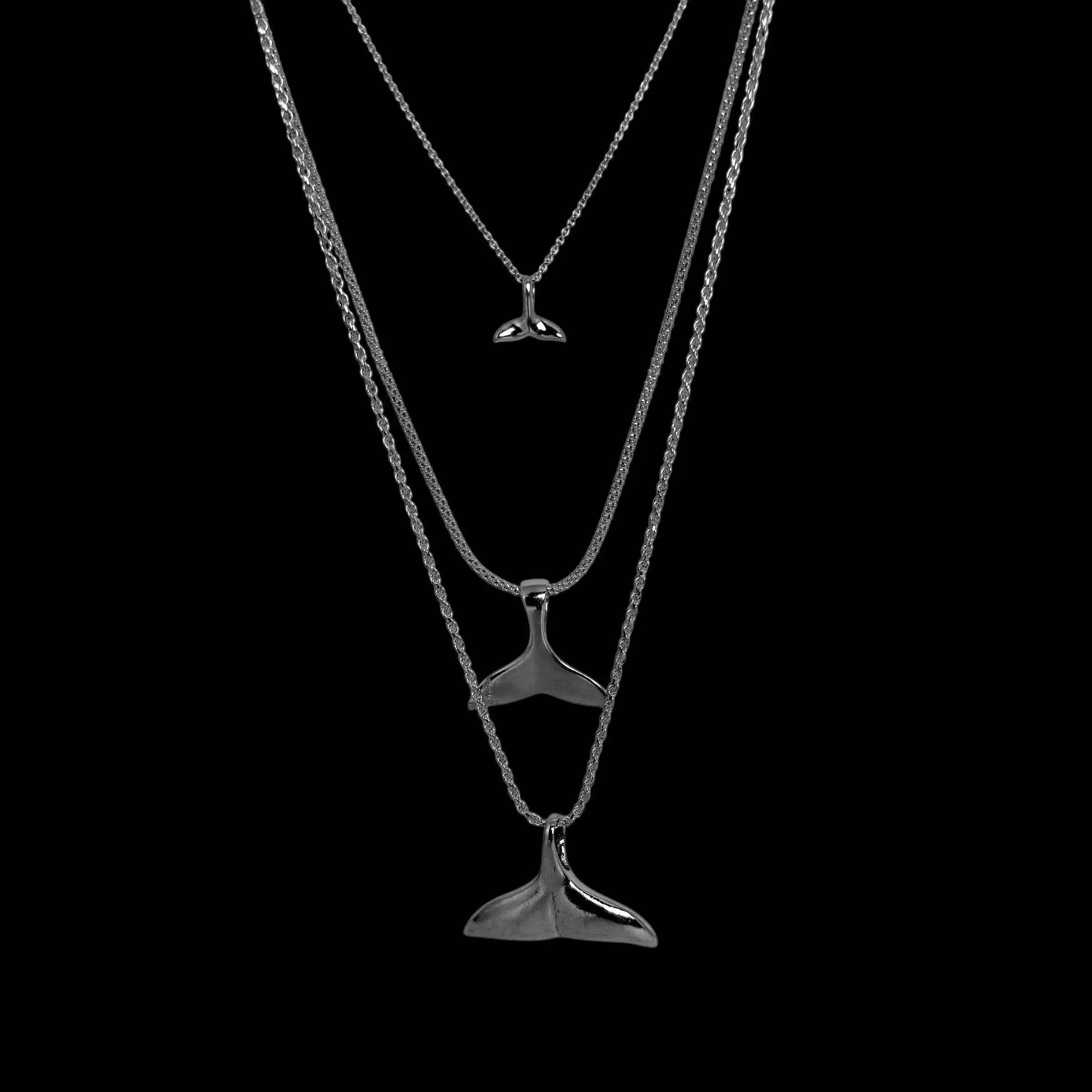 Valfena - monterat silverhalsband - L8Hasselblad