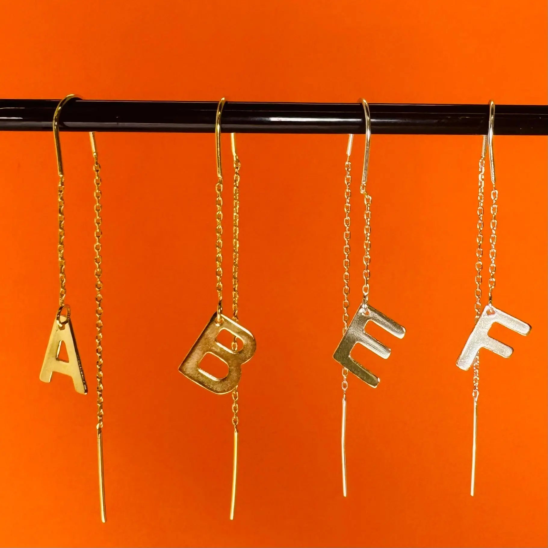 Världens skönaste - Stora platta bokstäver - L8Hasselblad