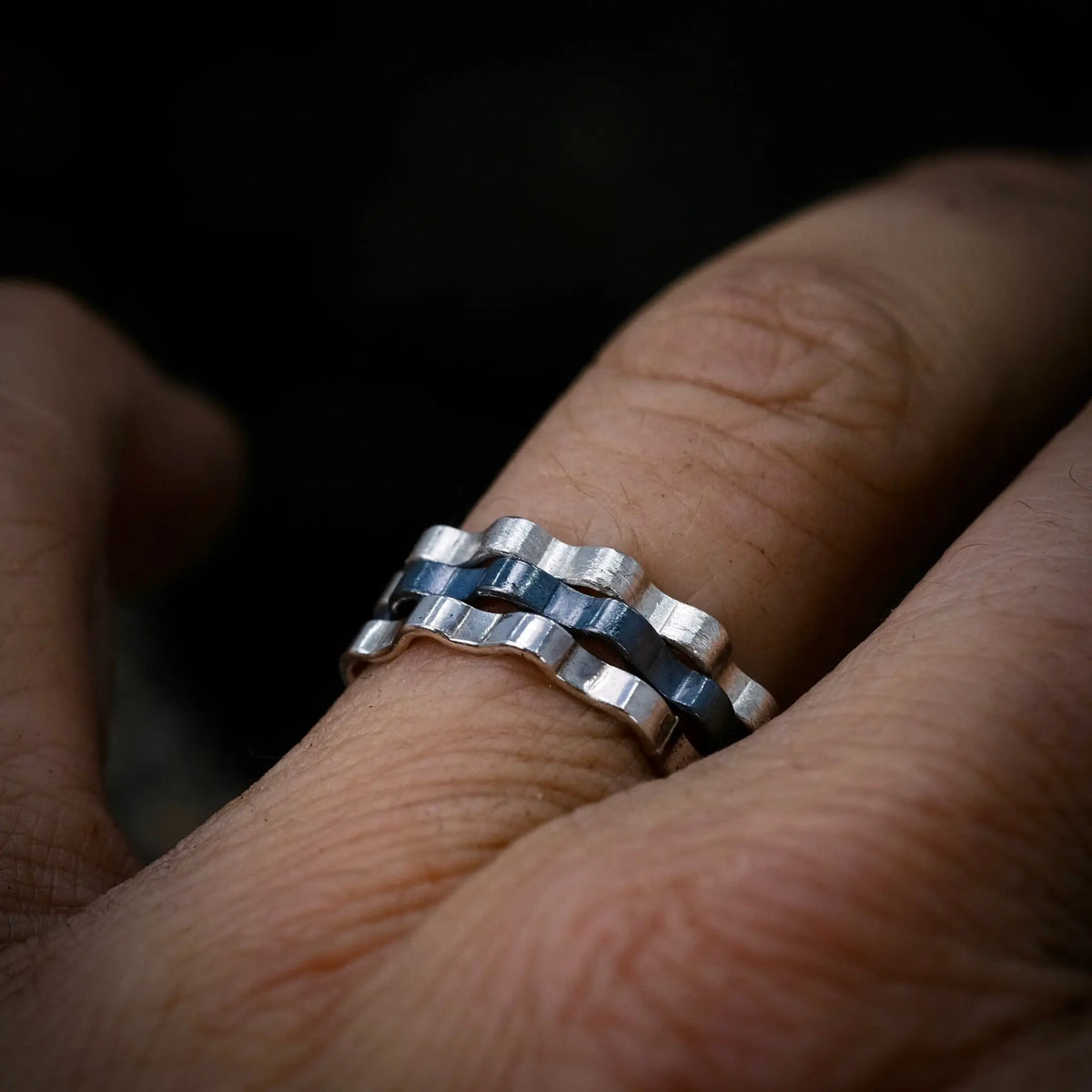 Wavy - Ring L8Hasselblad