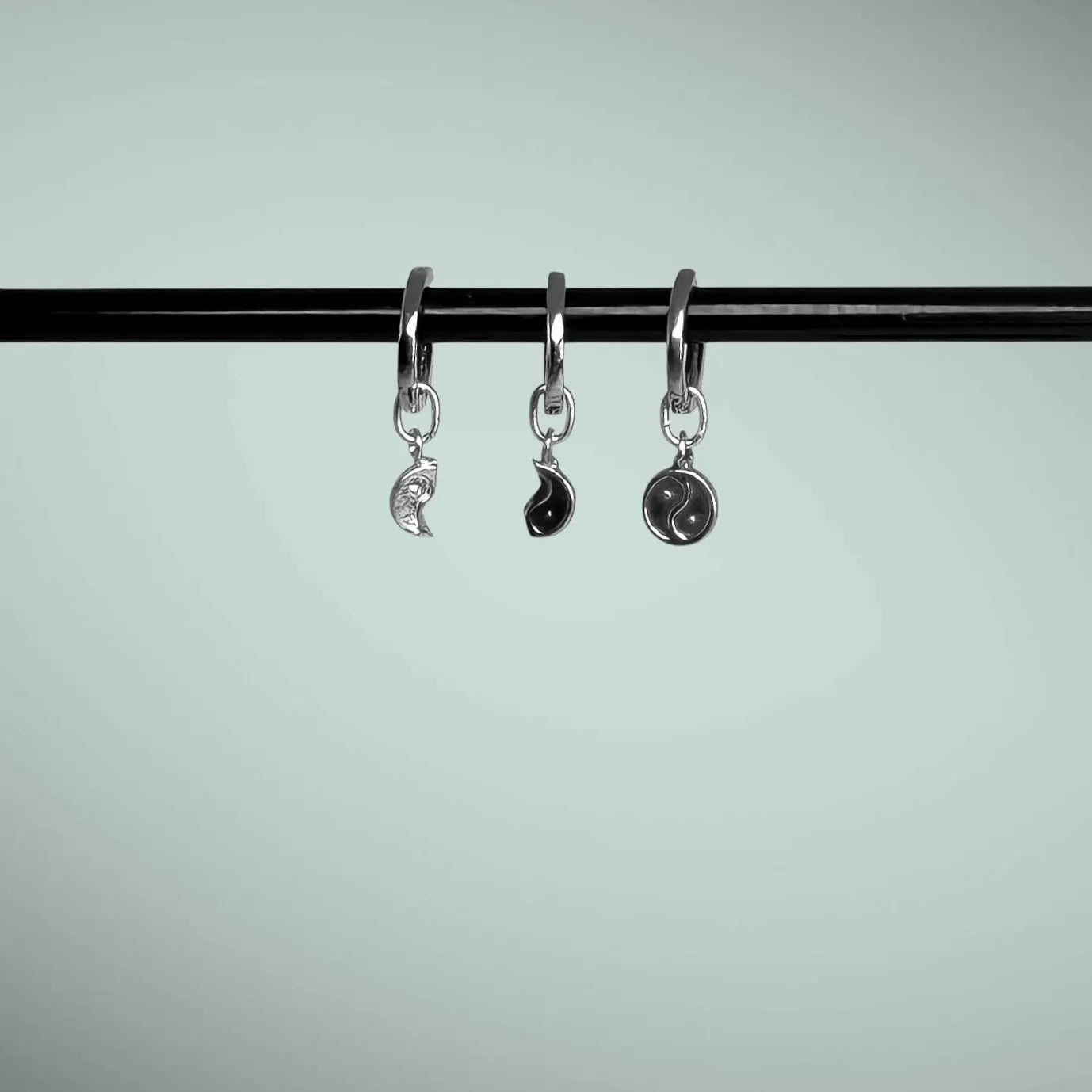 Yin & Yang - silverörhängen - L8Hasselblad