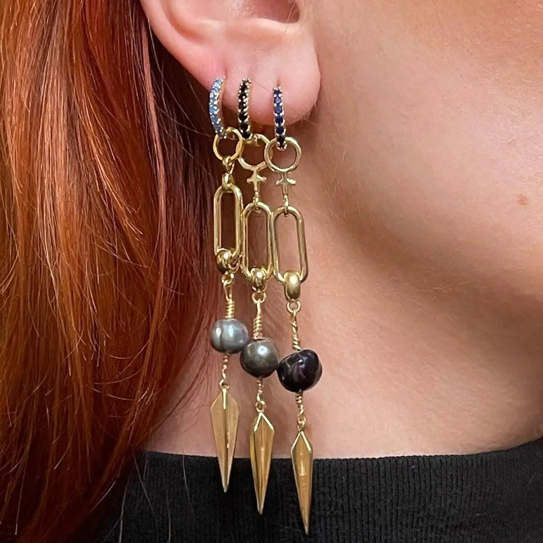 2.0 Långa Venus Pärlörhängen - L8Hasselblad