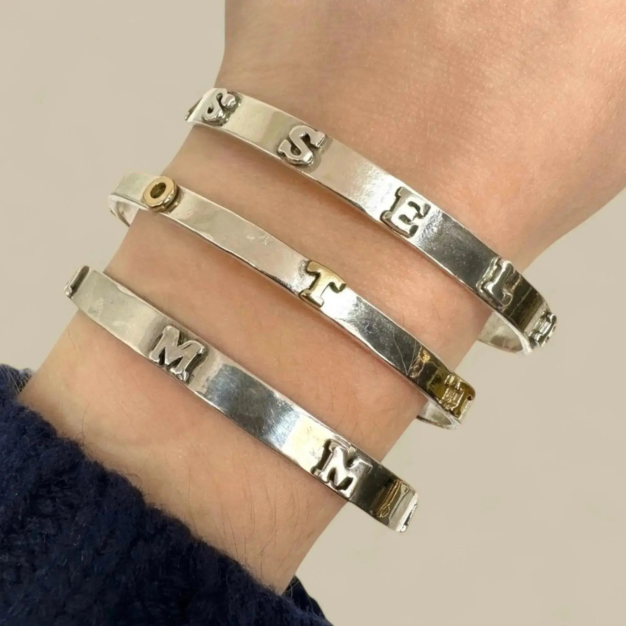 2.0 Ordarmband - L8Hasselblad