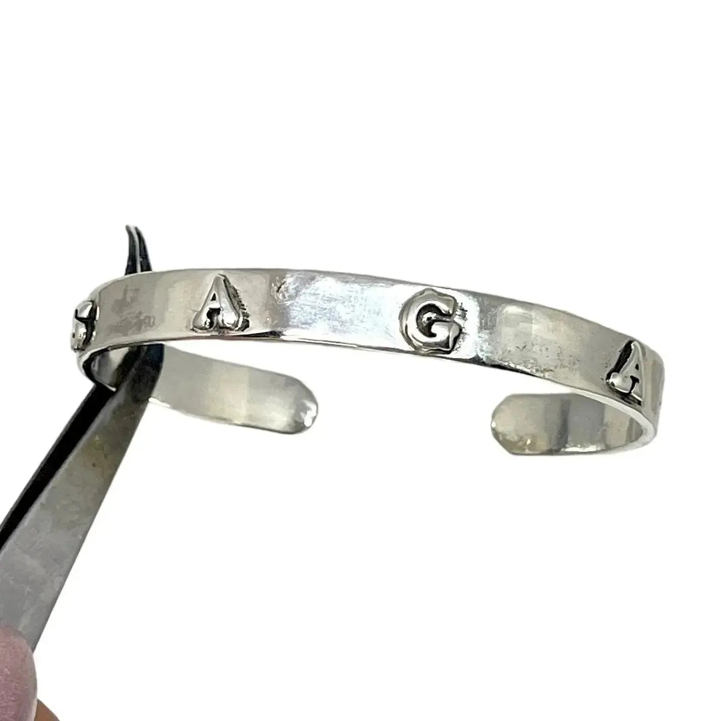 2.0 Ordarmband - L8Hasselblad