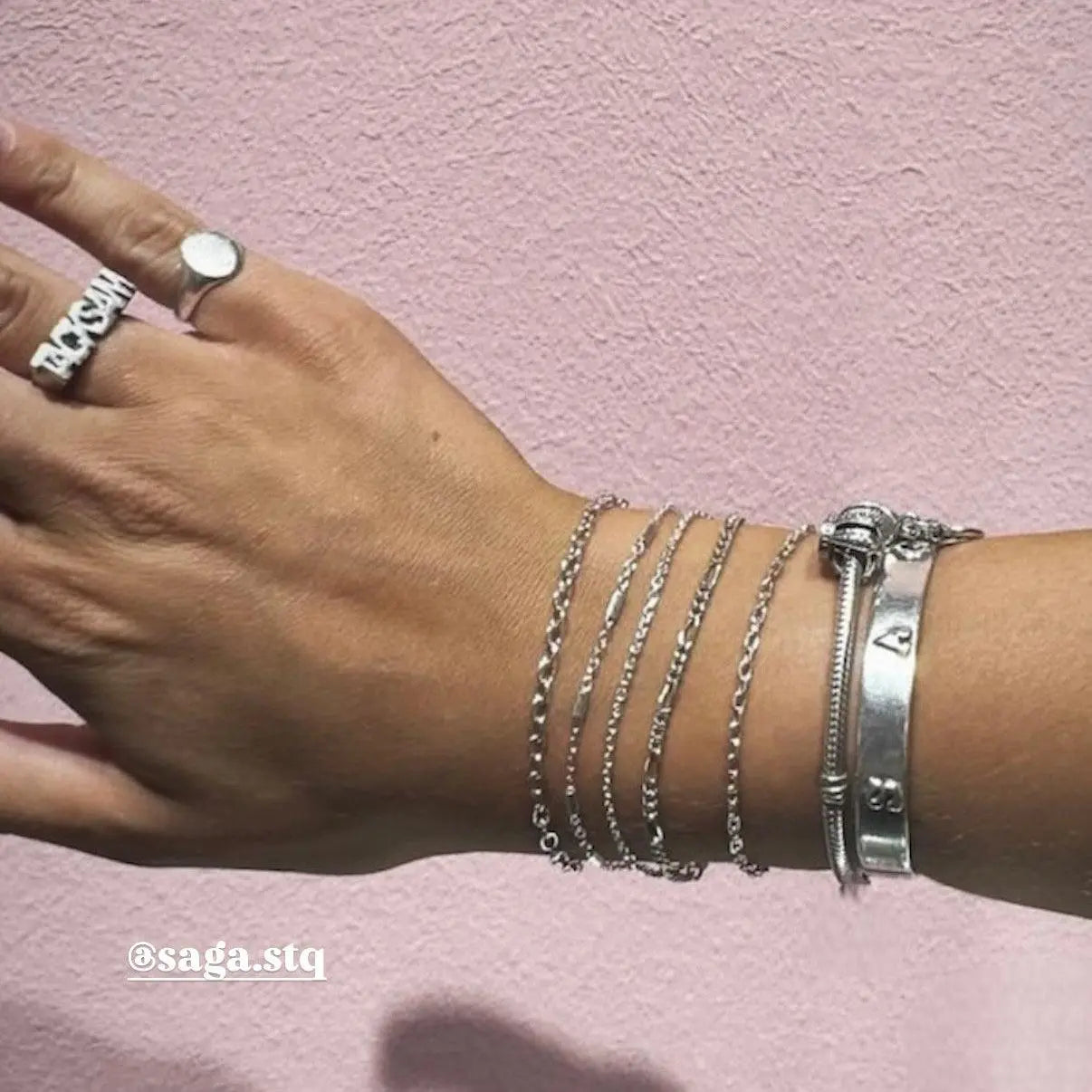 2.0 Ordarmband - L8Hasselblad