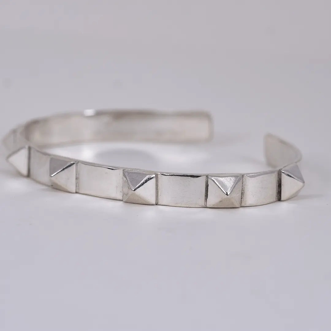 2.0 Smalt Nitarmband - L8Hasselblad