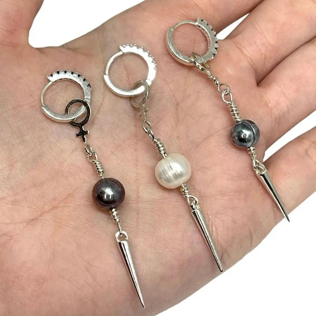 2.0 Venus Pärlörhängen - L8Hasselblad