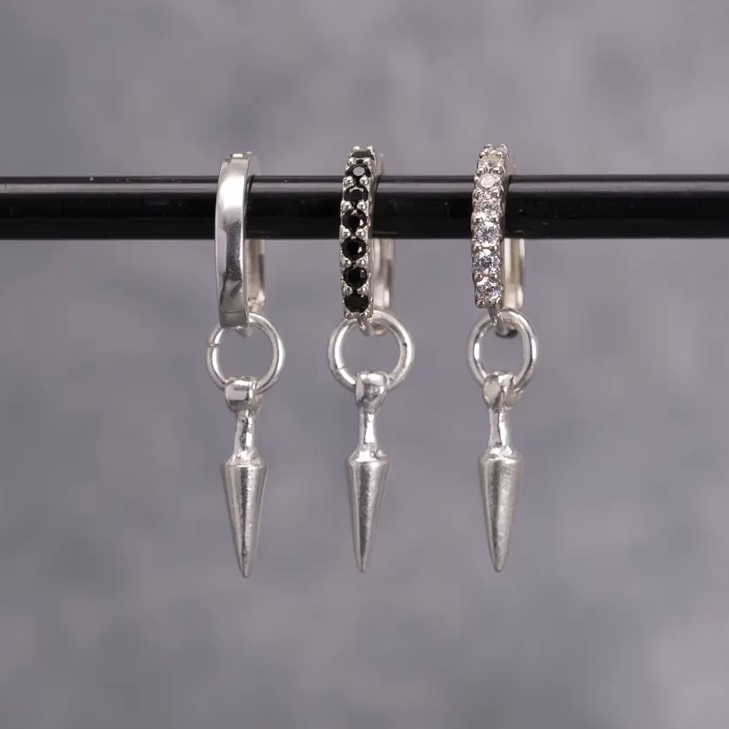 2.0 niten - örhänge L8Hasselblad