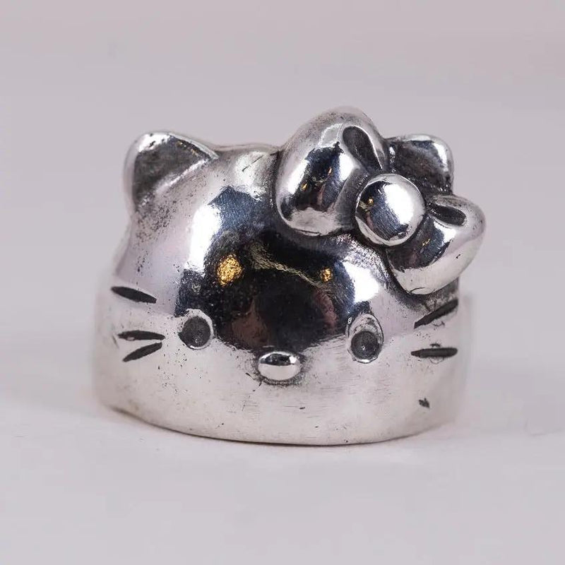 Hej Kitty ring L8Hasselblad