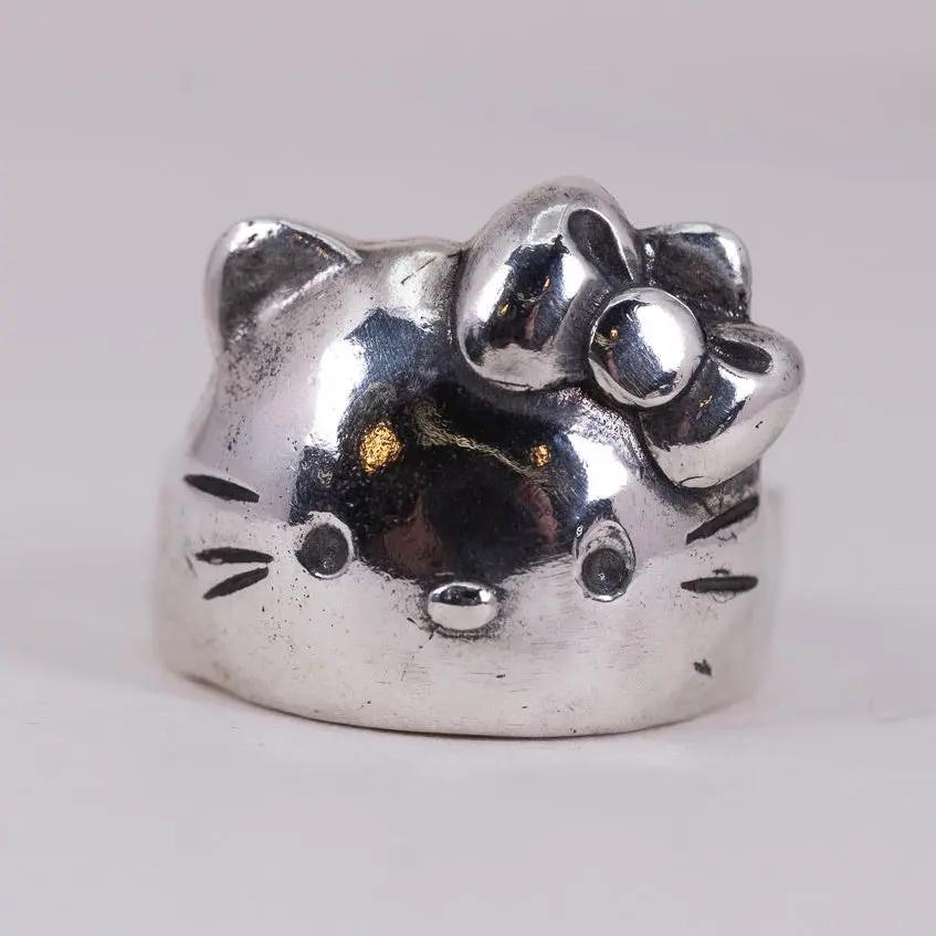 Hej Kitty ring L8Hasselblad